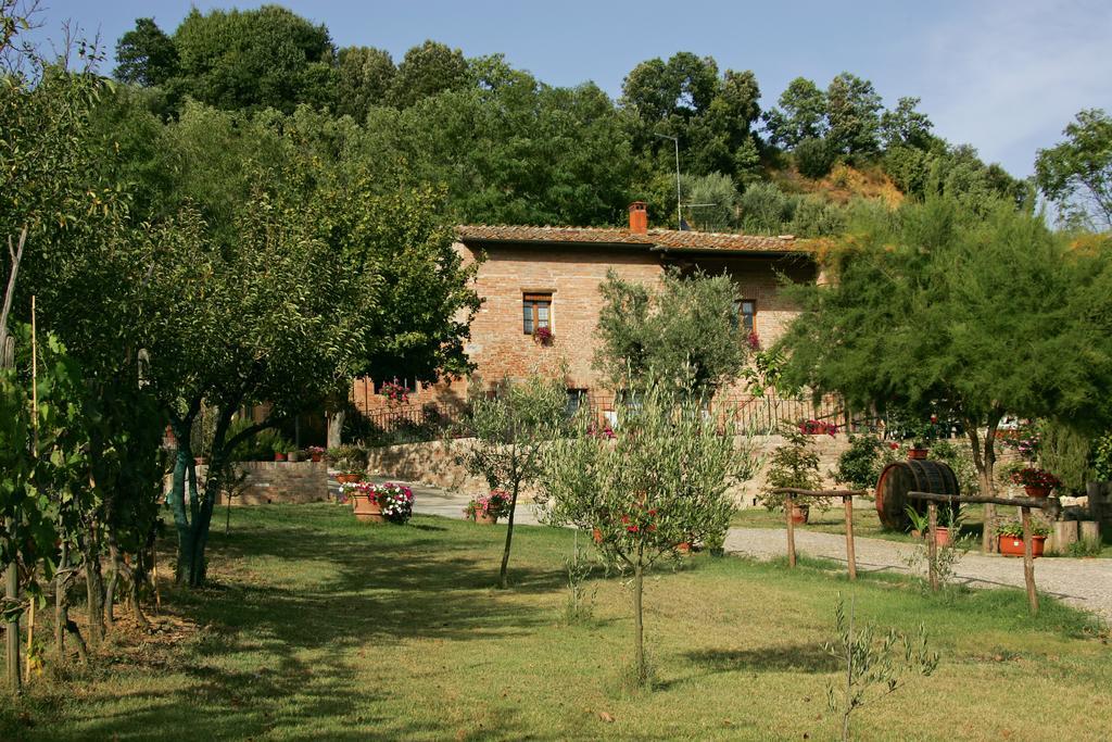 Podere Il Pero Siena Exterior photo