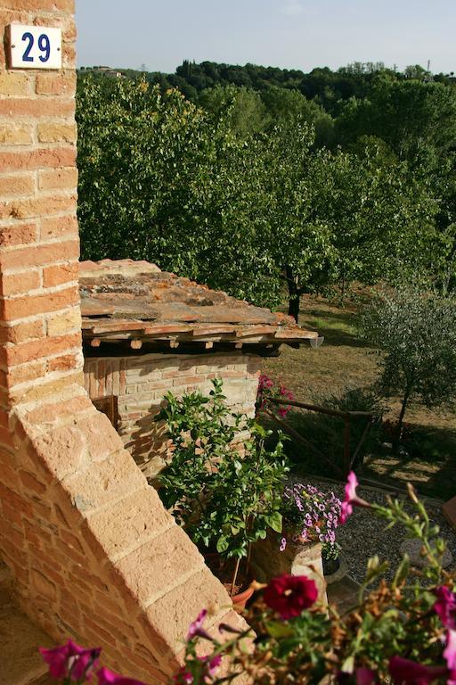 Podere Il Pero Siena Exterior photo